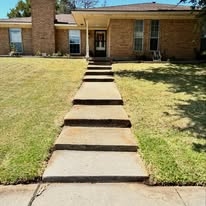 Before and after photo of a front yard mow and edge